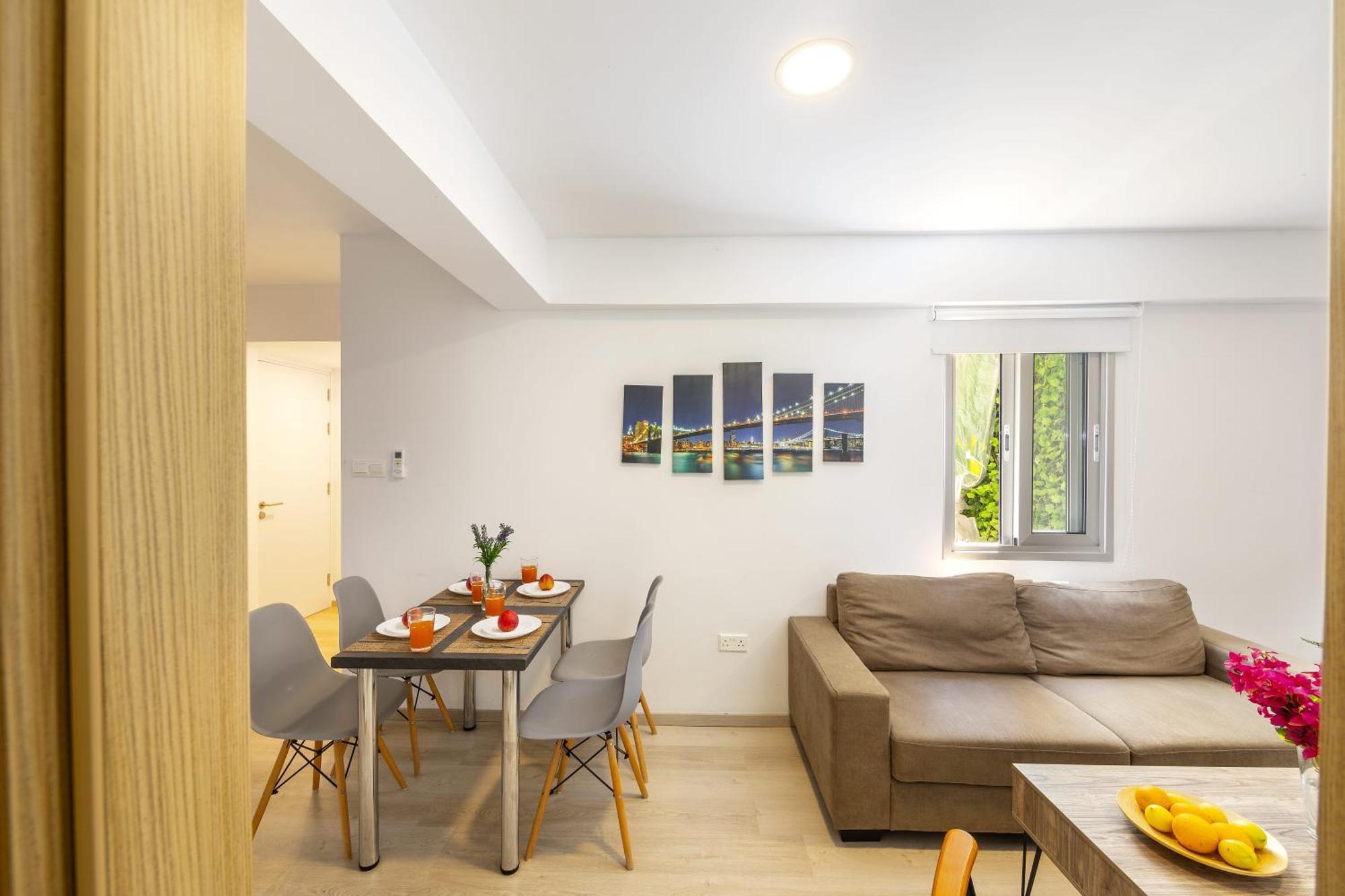 C-Premium Apts 100M From Beach And City Centre Ларнака Экстерьер фото