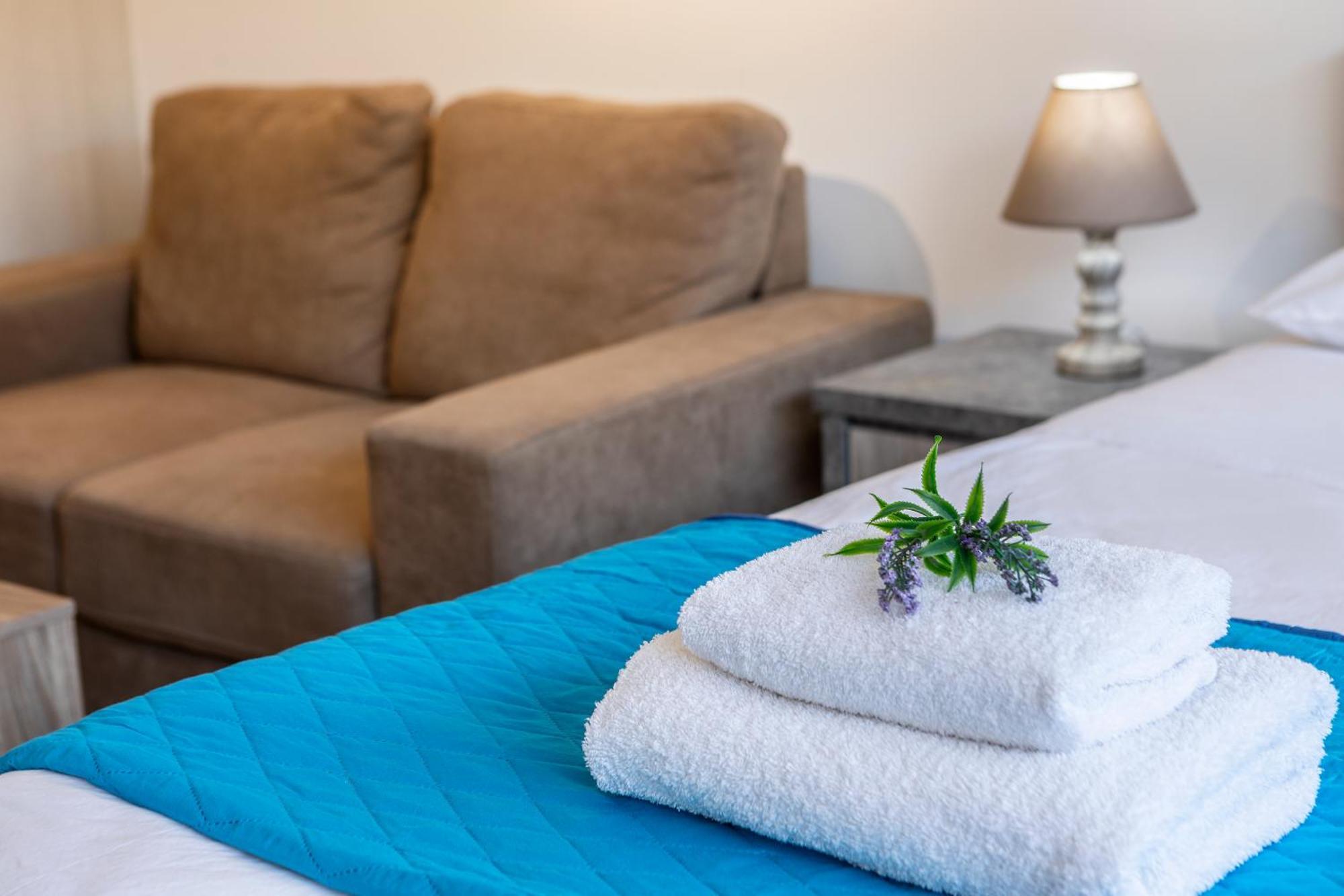 C-Premium Apts 100M From Beach And City Centre Ларнака Экстерьер фото